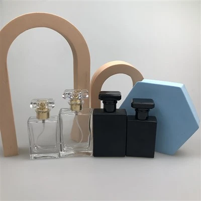Ampolles d'esprai de vidre quadrat de NH Perfume